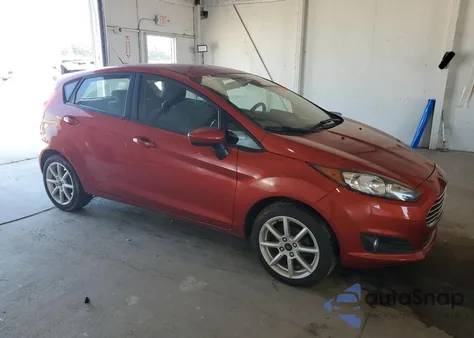 2019 Ford Fiesta Se z USA, uszkodzony, nr VIN 3FADP4EJ9KM154590